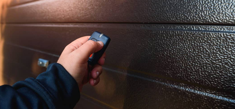 automatic door opener with remote control in Lauderhill