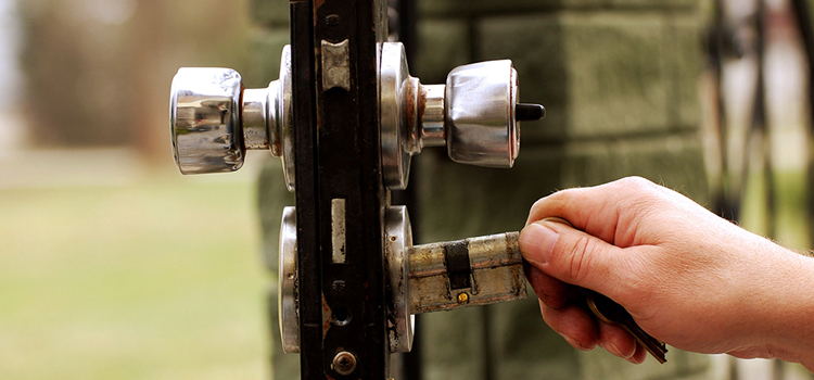 front door latch repair Lauderhill